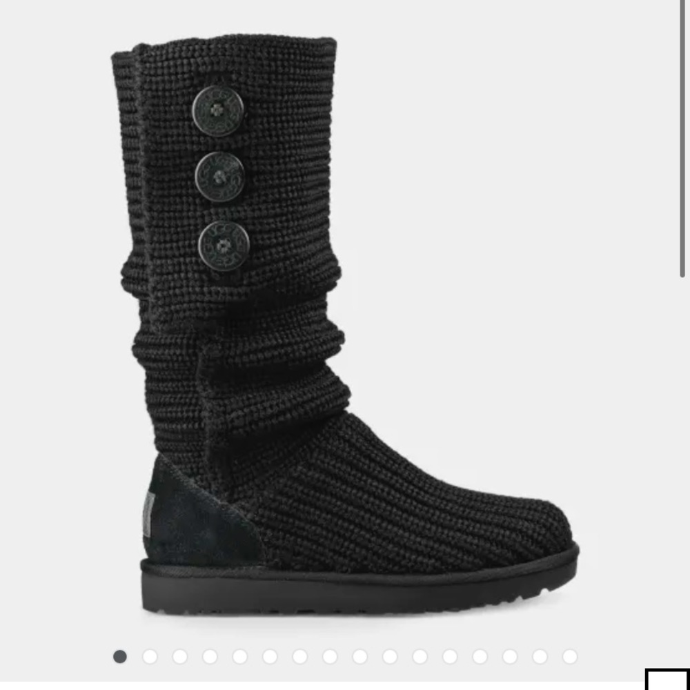 Ugg classic cardy black boots